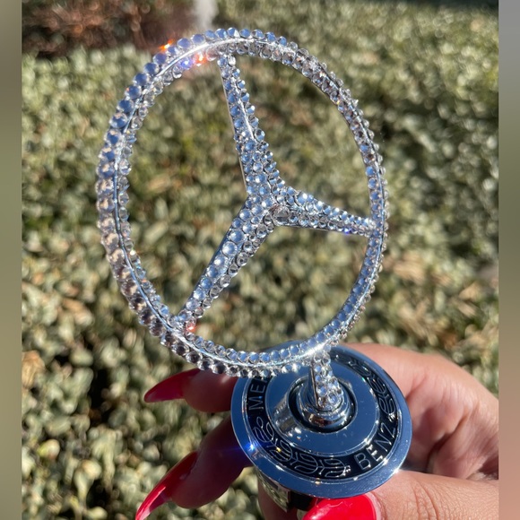 COPY - Swarovski Mercedes Benz Emblem - Picture 7 of 7